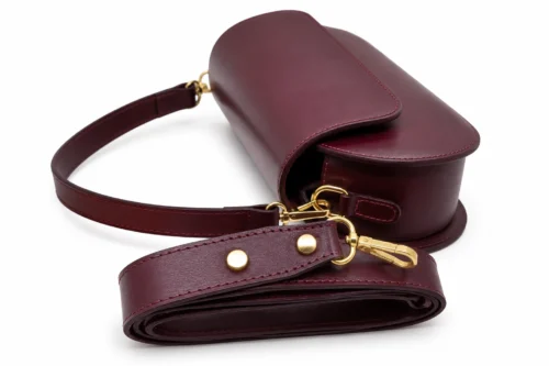 1b72f41374af182ae0020d4d0eb82eb477df5b4ec9c7bf8c5a0124b4b0e7fef9 RUBIS | Italiaans lederen tas – bordeaux
