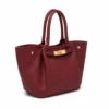 892b32db2bedfaa12d29122865b20635a6fc17f0bc50560a71d15482bd101859 Yara Burgundy leren tas – Italiaans vervaardigd