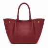 e30cbf6c80cacb8bca370fd9361657d4b80bd17c36c29e76b8c99e0eb641a7ea Yara Burgundy leren tas – Italiaans vervaardigd