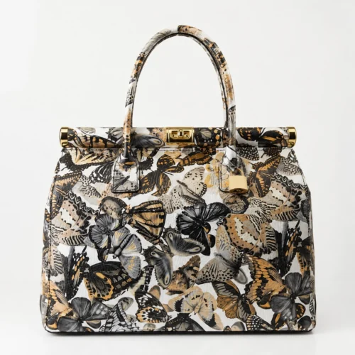 ed7b4406930b0ab179515eb093ab1e9e2af879a0de62f99754478bbc14e25dd2 NORA – Papillon d’Oro | Leren tas Gemaakt in Italië