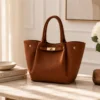 45f01420acd03be70c3a4b310ce07737c9140597bead6598edf1dc1173599e0e Leren tas Yara Camel – Italiaanse vervaardiging