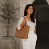 5c709909ed53fba5205871b21b7d43c8a9f3f8117f4b29c392e65efa13103fd5 BELLA CLASSICA – Leren shopper in camel | Gemaakt in Italië